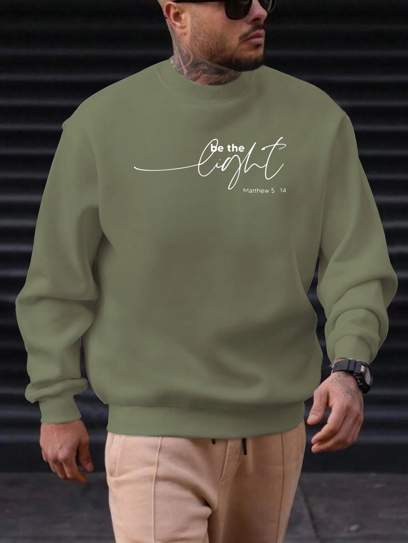Men's Sweatshirt 2025 New Arrival Minimalist Cozy Relaxed Fit Elegant Calligraphy “Be the Light” Matthew 5:14 Quote Top